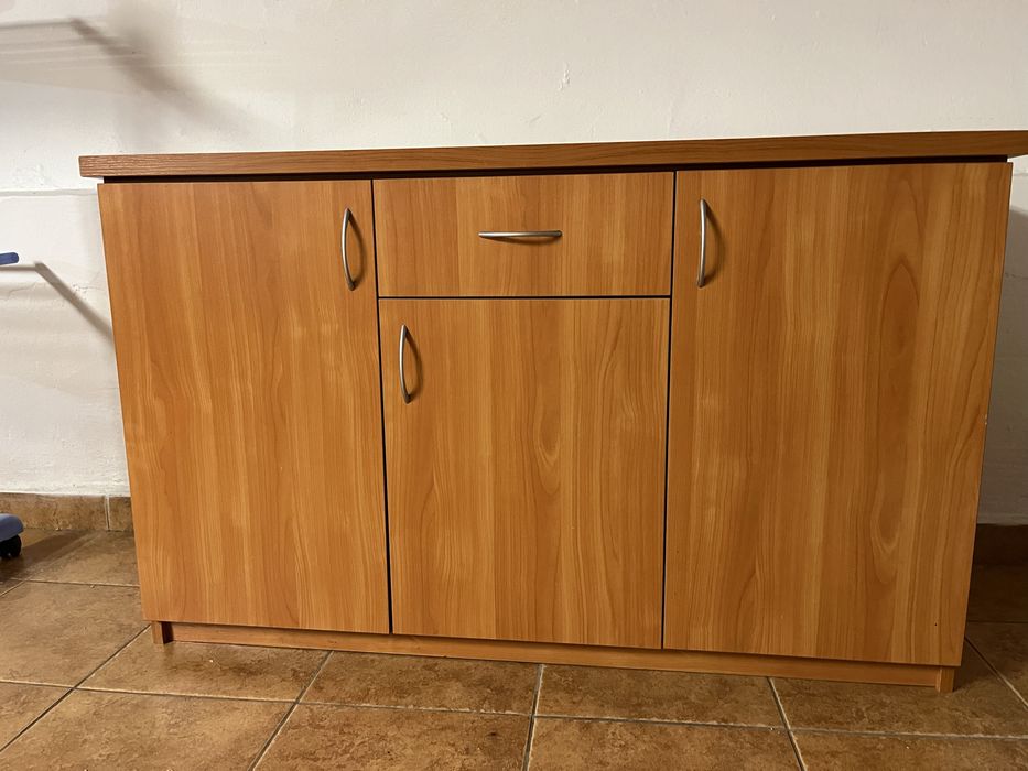 Komoda w dobrym stanie