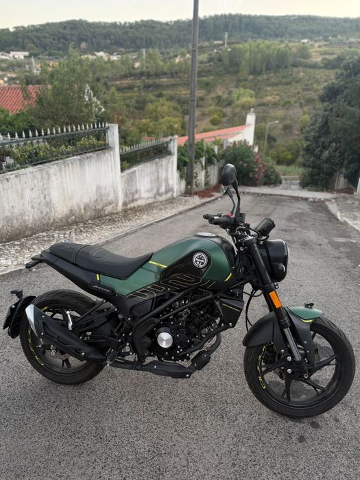 Benelli leoncino 125
