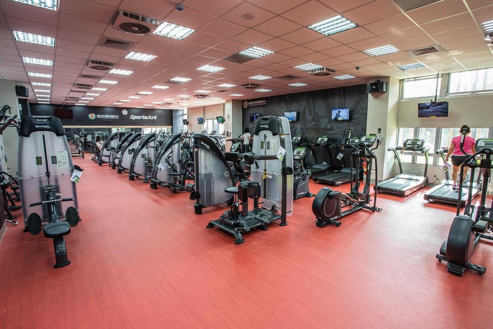 Тренажеры SportsArt, коплект силового оборудования для зала.