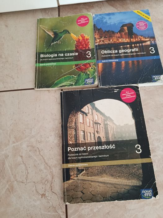 Podręczniki do kl 3 liceum i technikum.