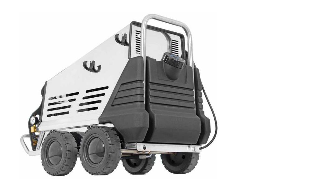 Myjka ciśnieniowa ciepłowodna AR 1380- 900l/h, 200bar, 7,4kW 150°C MOC
