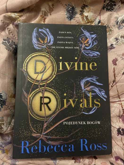 Divine Rivals Rebecca Ross