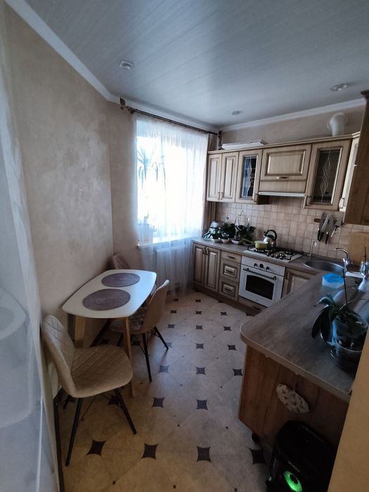 Здам 2-х кімнатну квартуру в центрі на Пушкіна