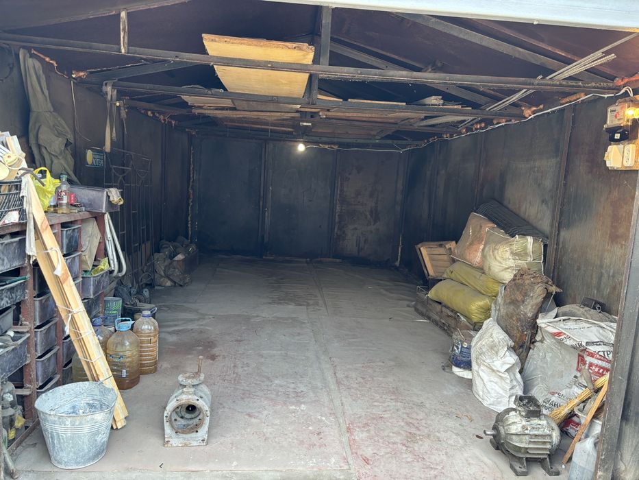 Продам гараж за ТЦ City Mall, Епицентр, центр города со светом.