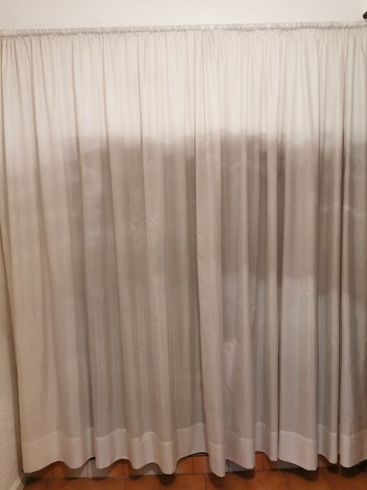 Cortinado (3,90 mt X 2,30 mt)
