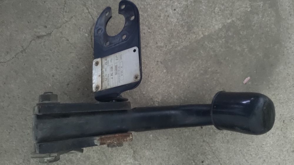 Engate de reboque + instalação elétrica