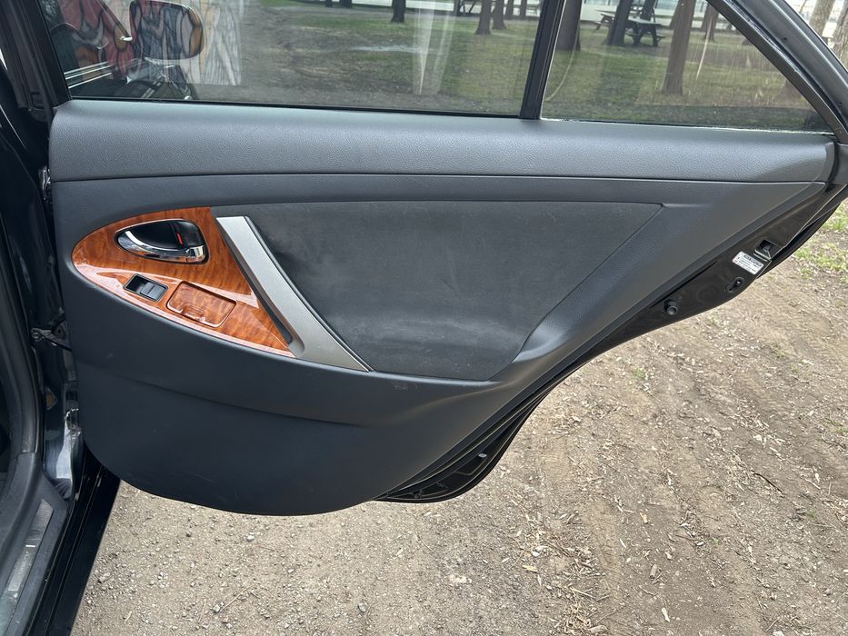 Toyota Camry 40 2.4 Автомат Газ