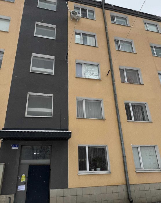 Продам 1к квартиру м Холодная гора. парк Ф. Сафарова.Ремонт.IN