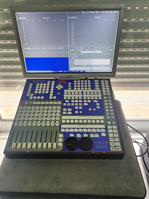 Moving light Azurém 2000