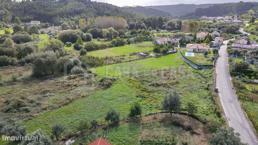 Terreno p/ construção em Cavernães