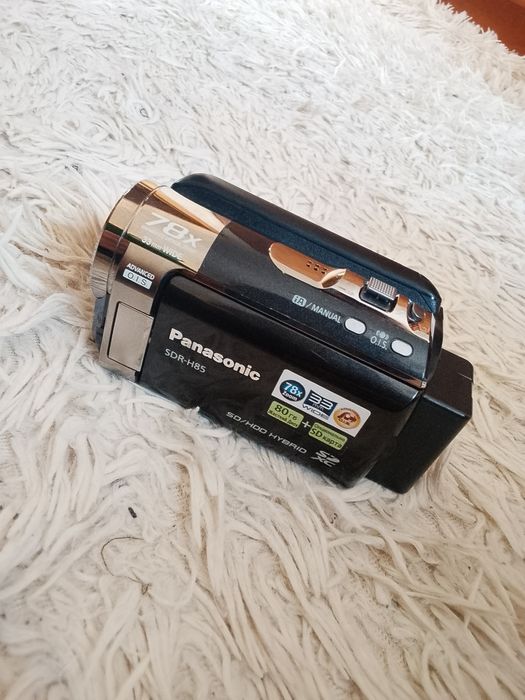 відеокамера Panasonic SDR-H85