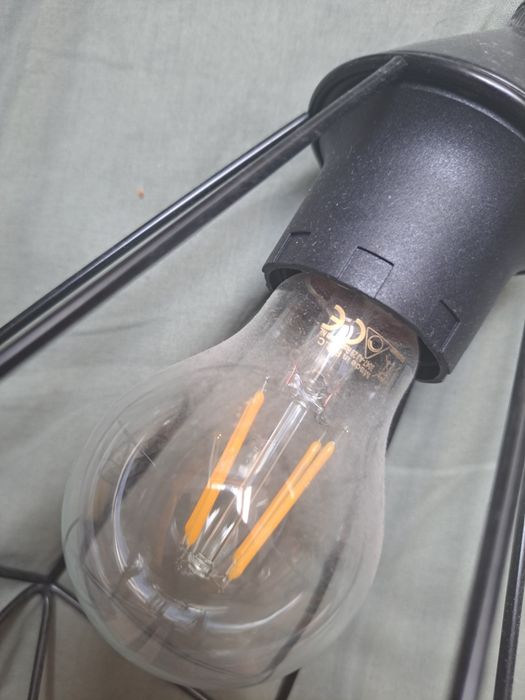Lampa z trzema kloszami