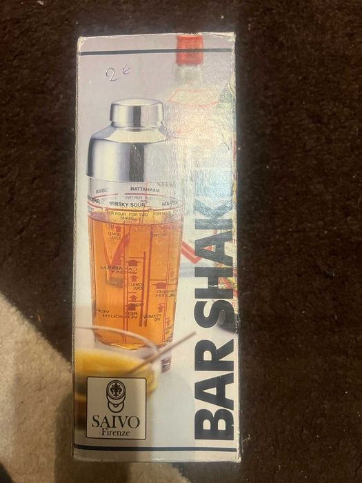 Шейкер для коктейлей  стеклянный с рецептами.Новый.Италия