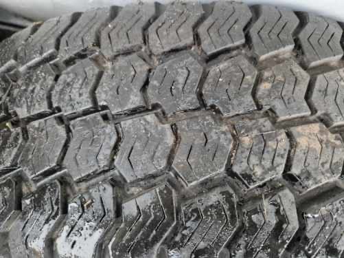Koła 215/60/17C  VW Multivan  T5 T6 wielosezon goodyear