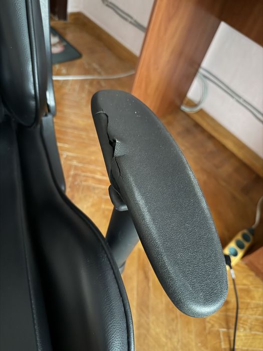 Геймерське крісло AeroCool