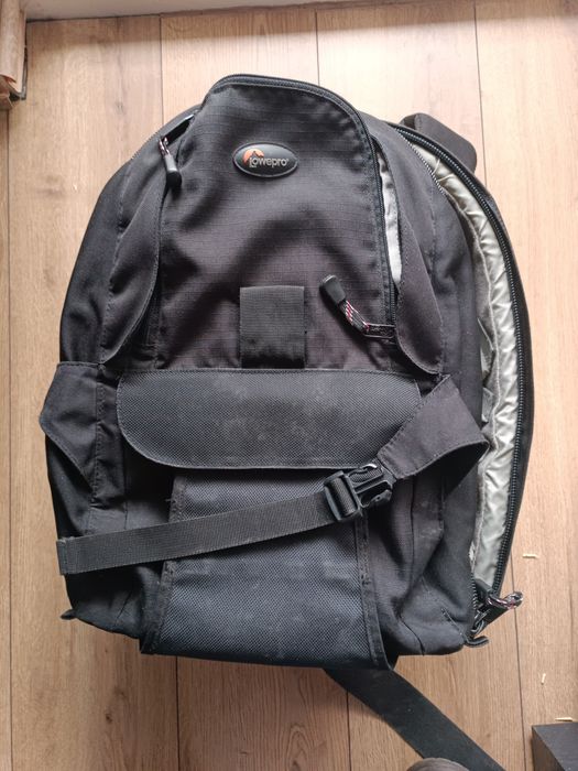Duży plecak fotograficzny Loewepro CompuTrekker AW zamiana na kolumny