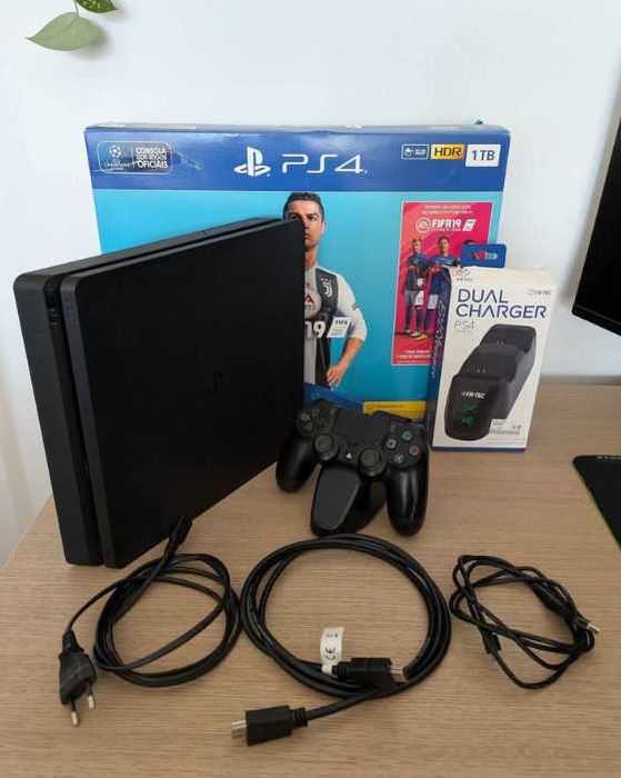PlayStation 4 1TB in box + 1 Controller + Controller Charger64409299293059120