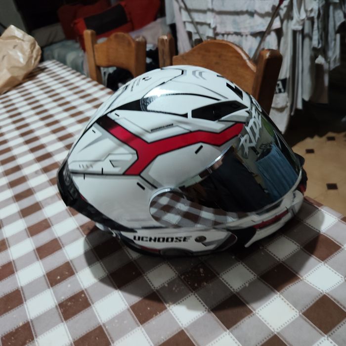 Vendo capacete em bom estado