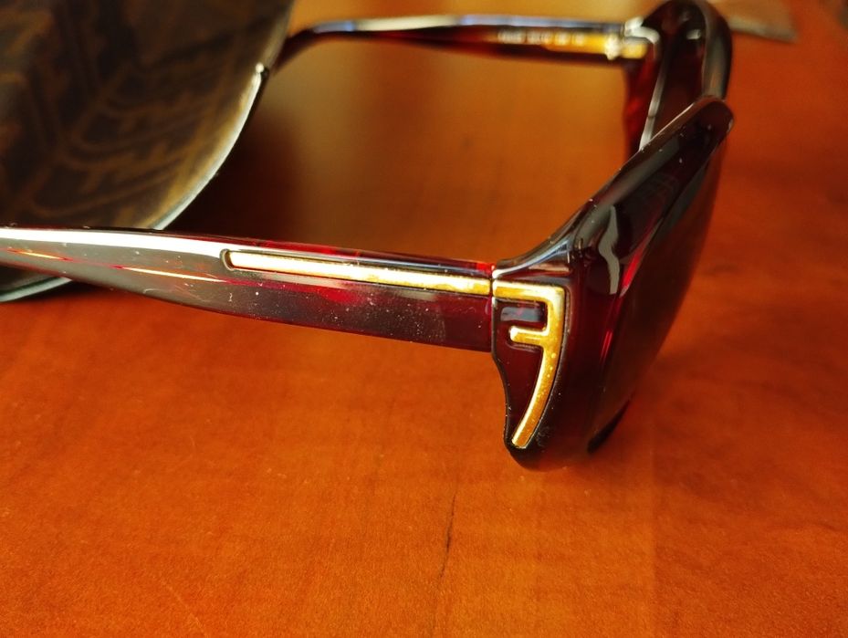 FENDI okulary przeciwsłoneczne FS5329 w etui