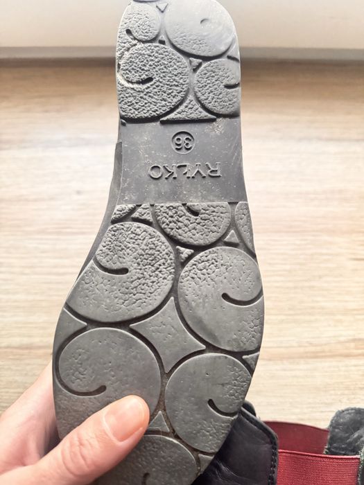 Sztyblety skórzane Ryłko rozmiar 36