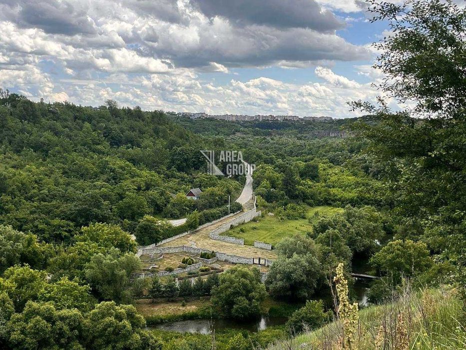 Земельна ділянка 77 соток під відпочинковий комплекс біля Смотрича