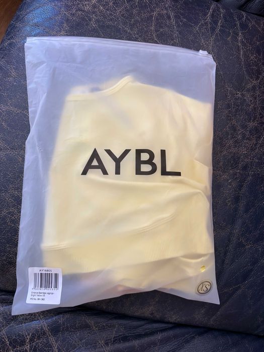 Leggings amarelas AYBL