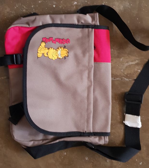 Bolsa Garfield  nova
