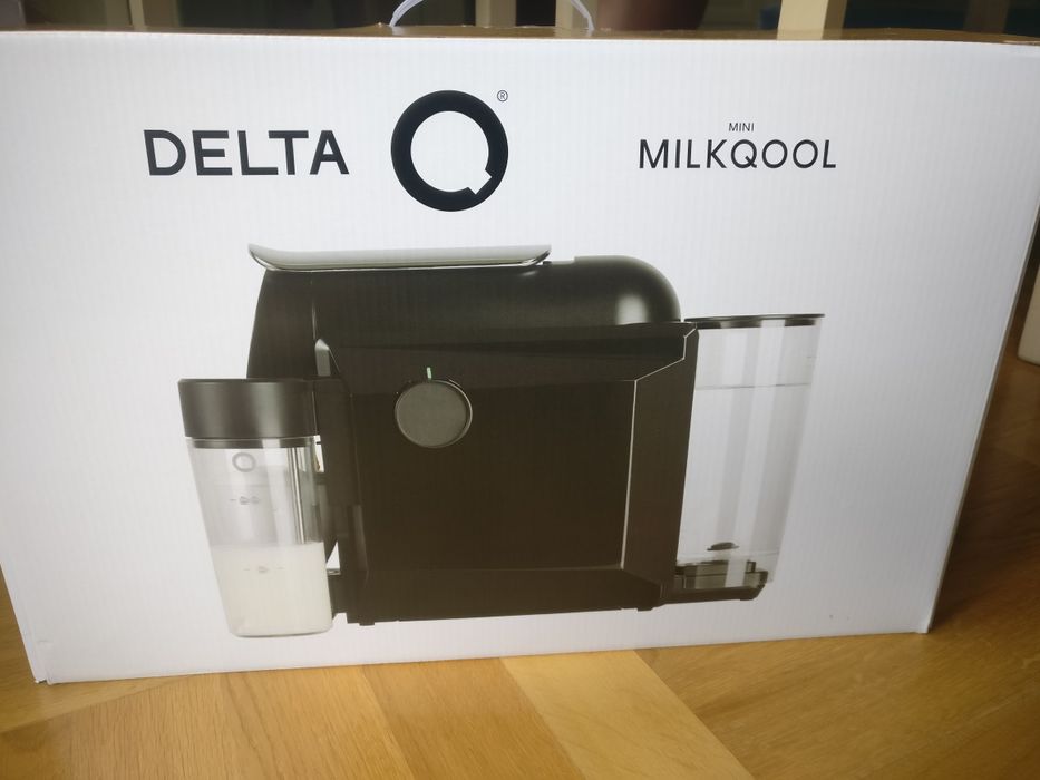 Ekspres do kawy Delta nowy