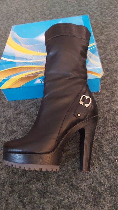 Полусапожки женские зимние кожаные