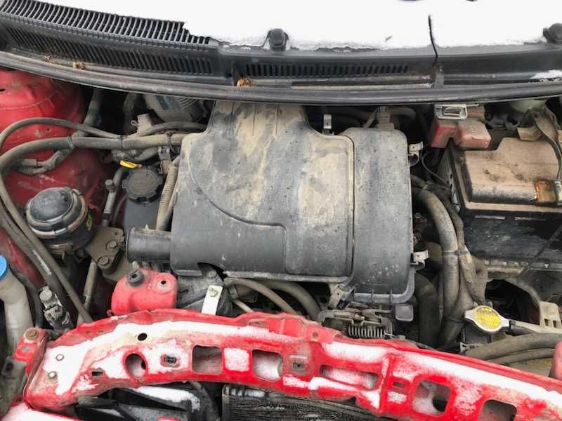 Toyota Yaris II 1.0 silnik + LPG