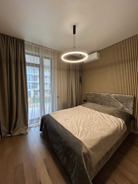 Квартира з ремонтом в заміському ЖК бізнес класу Park Lake City