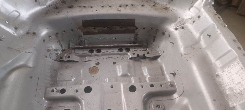 Ніша під запаску аудіо А5 2017р.