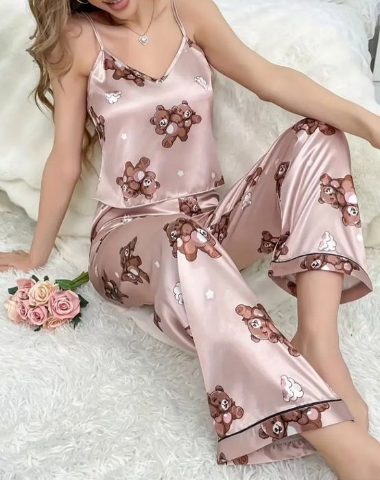 Жіночі піжами різні