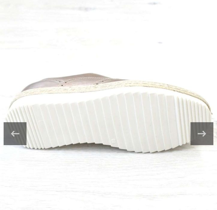 Стильні оксфорди від італійського бренду Sweet Lemon