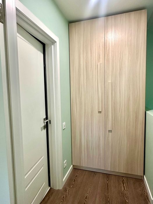 Продаж у центрі міста 3-поверхового таунхауса.