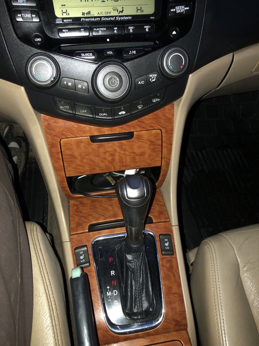 Продам хонду акорд 2.4 автомат