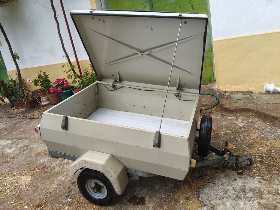 Reboque para transporte