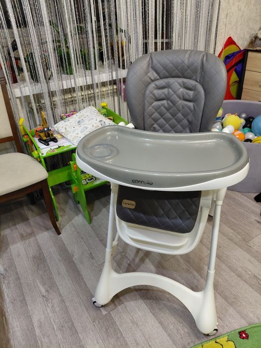 Стільчик для годування Carrello