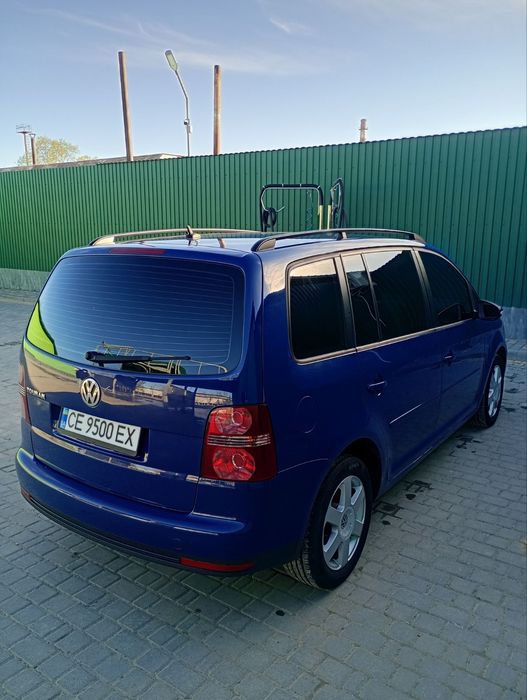 Продам Volkswagen Touran