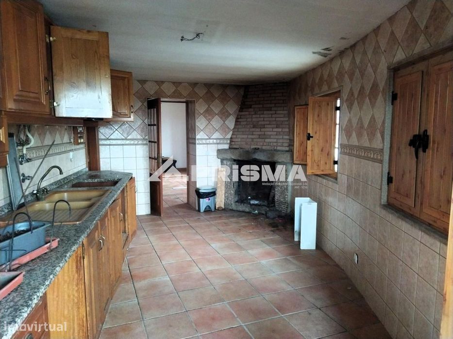 Moradia T2 para venda em Orca, Fundão
