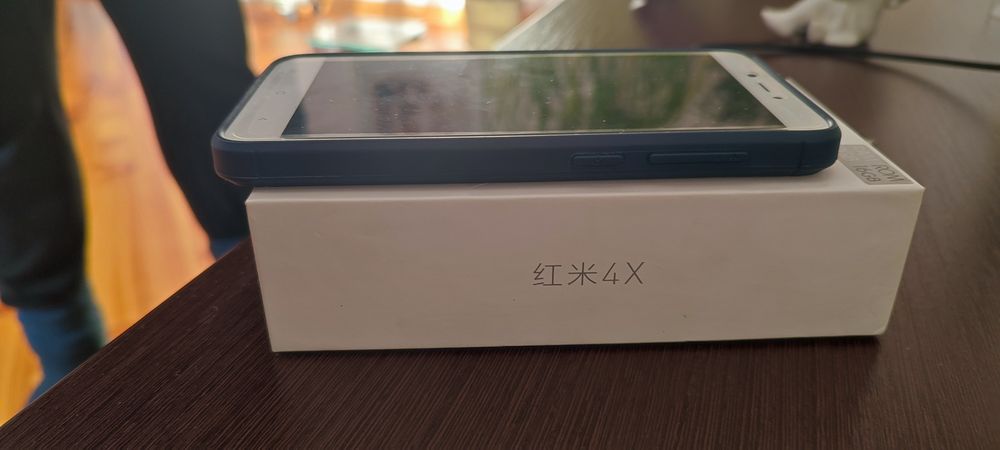 Xiaomi redmi 4x 2/16 gb