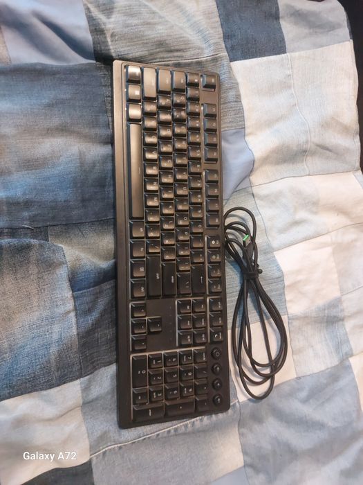 клавиатура Razer Ornata V3