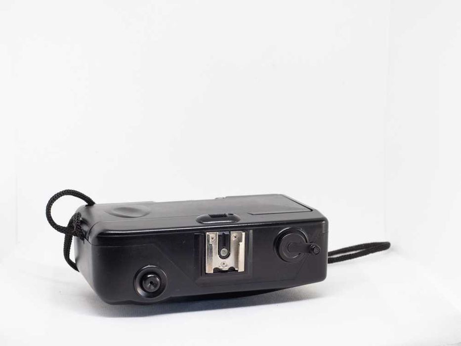 Máquina fotográfica analógica Charman PC-606 35mm Free Focus (ler)