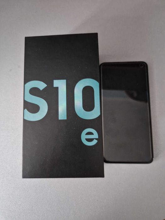 Самсунг S10e  6/128  2 sim