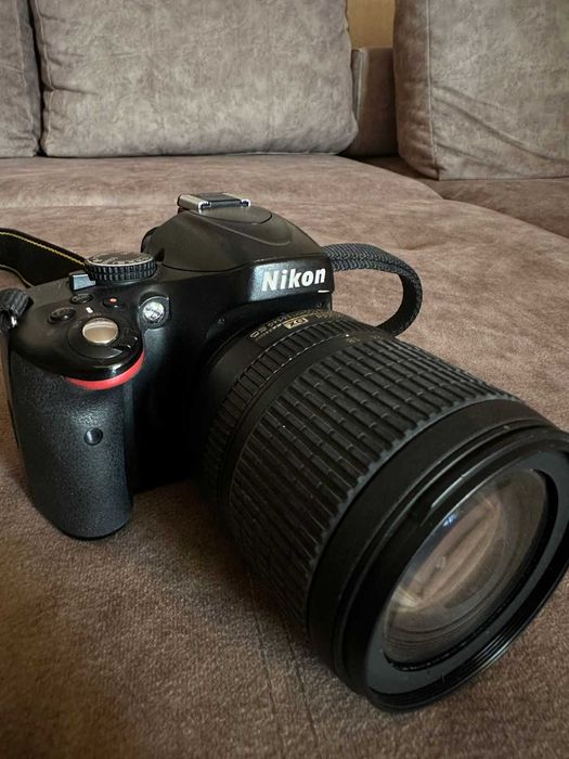 Nikon D5100 + об'єктив 18-105mm  Ідеальний стан
