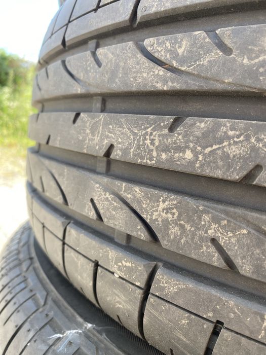 Шини Bridgestone 255/60 r18 майже нові