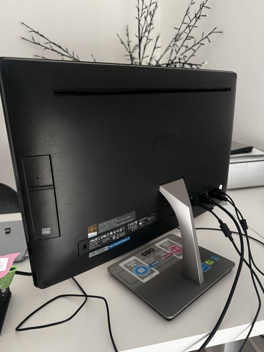 Asus All in one ( ecra - computador )