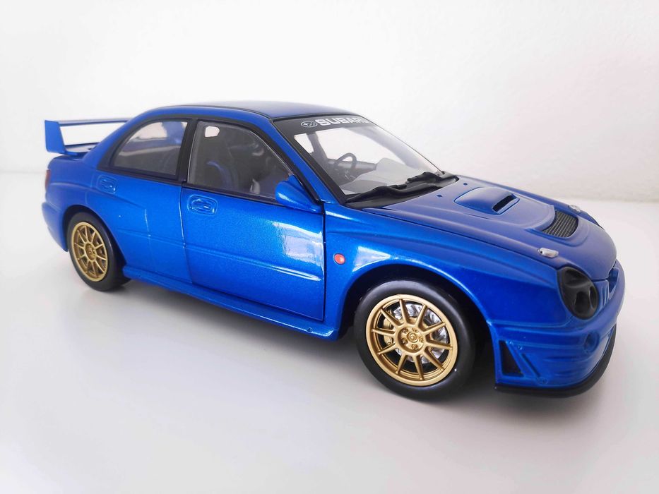 subaru impreza, escala 1:18