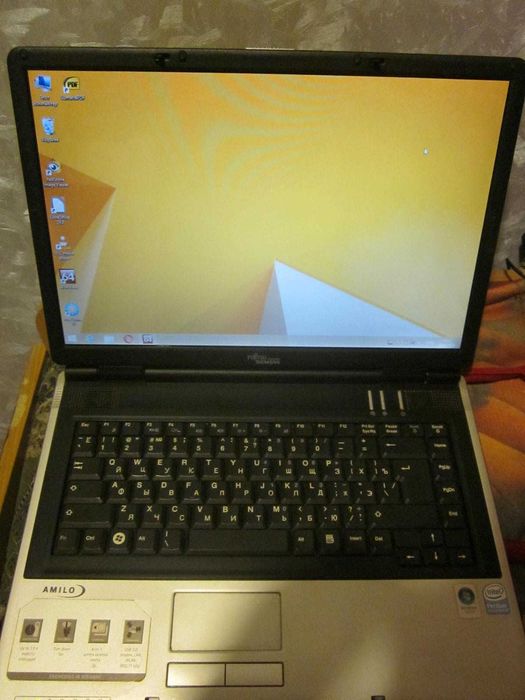 Ноутбук Fujitsu Amilo Pi2512 15.4" / 2 ядра/ 2 гига/ 320gb/ Бат 1 час