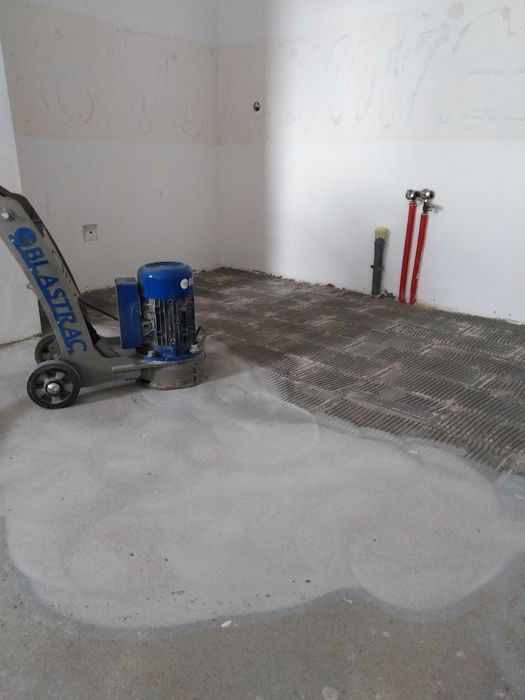 Usuwanie parkietu, subitu, lepiku, kleju